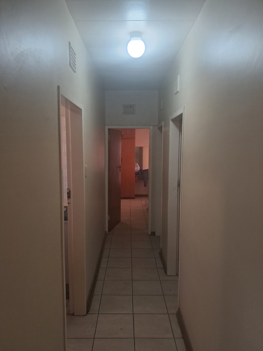 4 Bedroom Property for Sale in Willows Free State